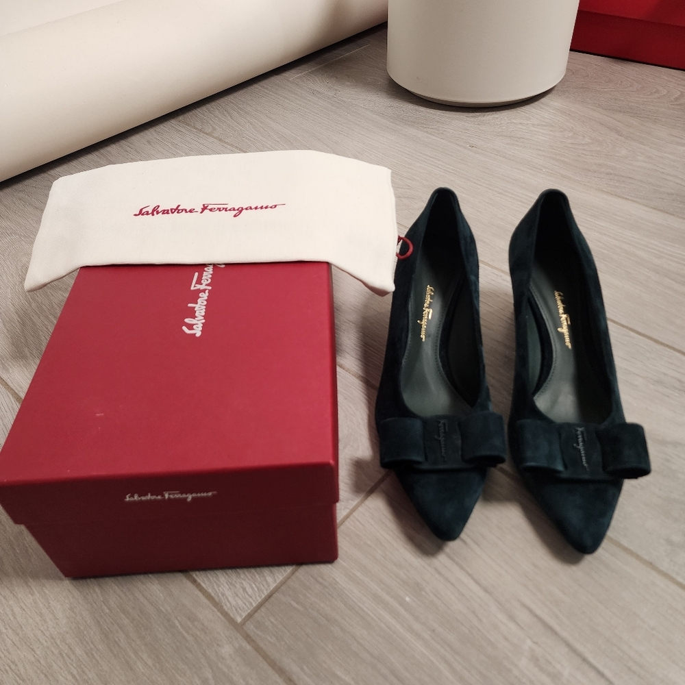 Ferragamo viva pumps - Picture 14 of 16